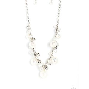 Paparazzi Silver and White Beaded Necklace Scratched Shimmer Fashion Jewelry
